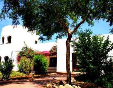 Island Living Meets International Education at Morna International College