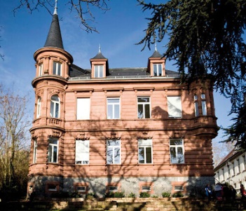 From Challenge to Renewal: Connie Mosquera Finds Her Way Back to International Schools